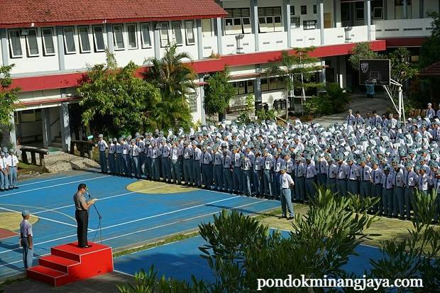 10 SMA Terbaik di Jawa Tengah Versi LTMPT Berdasar Nilai UTBK Tahun 2022   