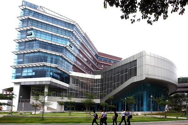 Rekomendasi Universitas di Malaysia Terbaik dan Terfavorit 2022